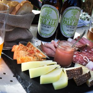 aperitif, tapas, beer-4196169.jpg