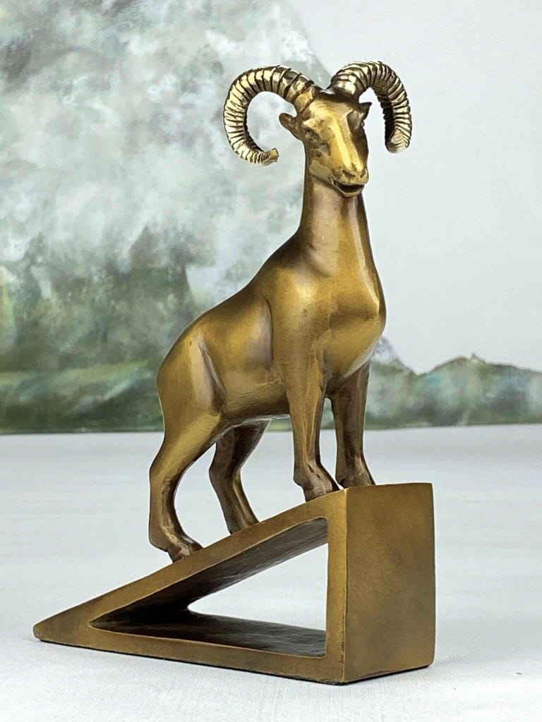 Bjergged-prisen-til-fighteren-af-Palle-Mernild-bronzeskulptur