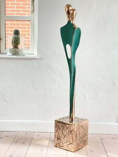 Skabt-for-hinanden-af-Palle-Mernild-bronzeskulptur