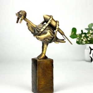 If-you-can-dream-it-you-can-do-it-af-Palle-Mernild-bronzeskulptur